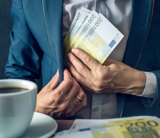 Essential Advice for Handling Allegations of Workplace Fraud